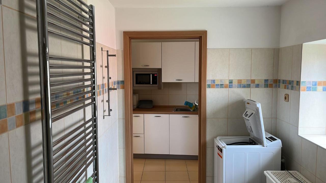 Apartman Hotel Vomocil Bystre Zewnętrze zdjęcie